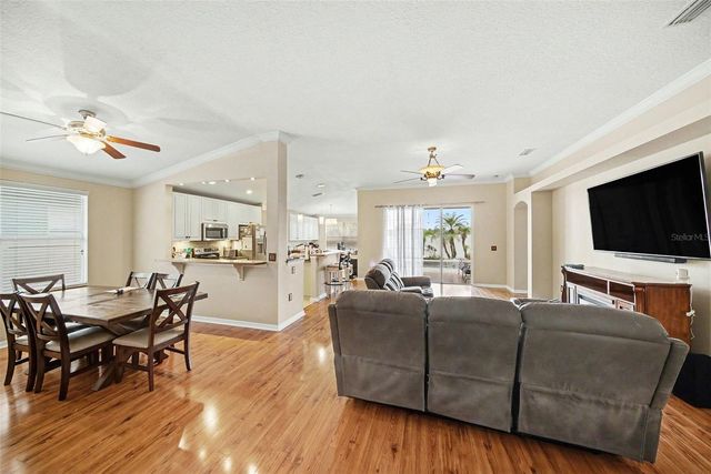 215 FERN GULLEY DRIVE, Seffner, FL 33584