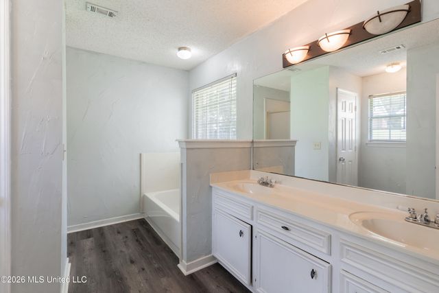 107 Yorkshire Cove, Clinton, MS 39056