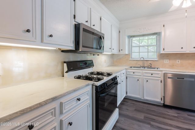 107 Yorkshire Cove, Clinton, MS 39056