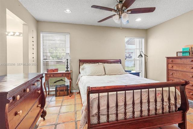 12381 SW 264th St, Homestead, FL 33032
