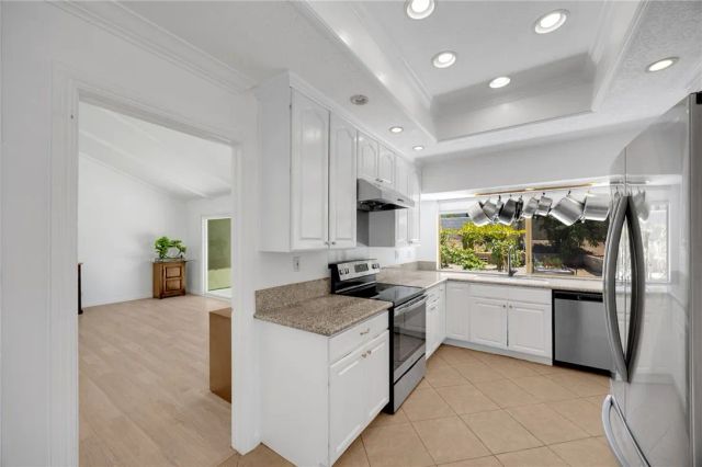 462 Castlegate, Brea, CA 92821