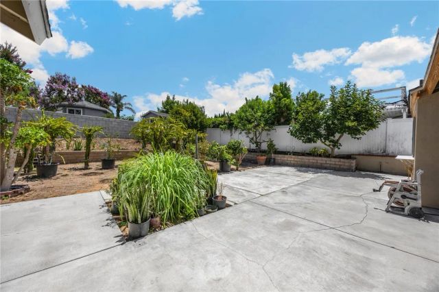 462 Castlegate, Brea, CA 92821