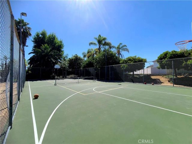 462 Castlegate, Brea, CA 92821