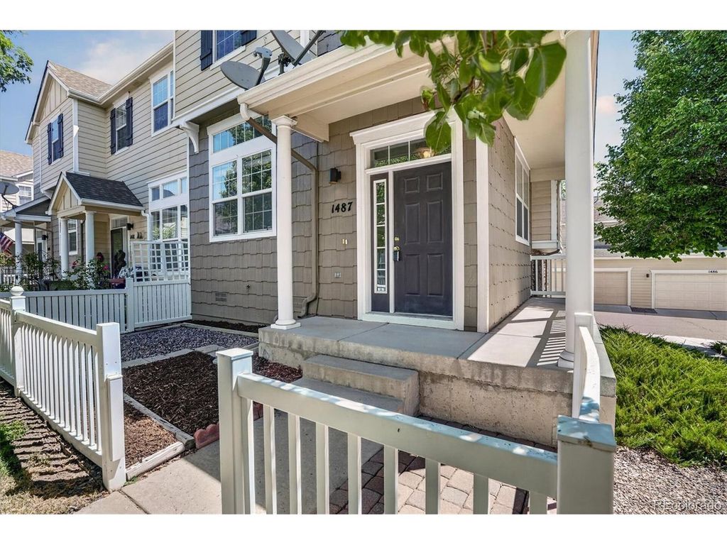 1487 Red Cliff Way, Castle Rock, CO 80109