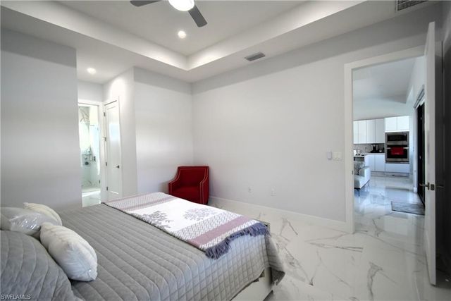 121 NW 10th AVE, Cape Coral, FL 33993