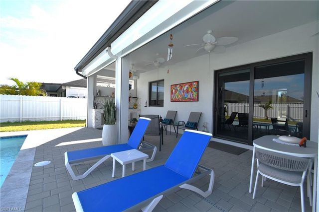 121 NW 10th AVE, Cape Coral, FL 33993