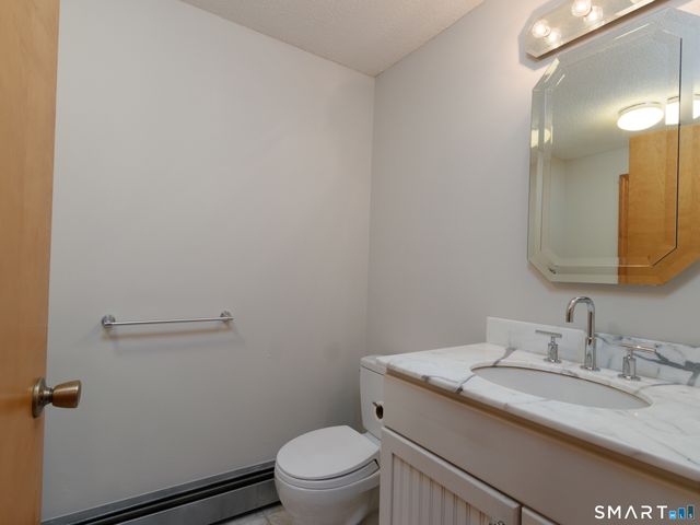 37 Salem Drive, Newington, CT 06111