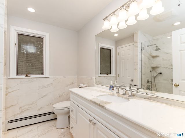 37 Salem Drive, Newington, CT 06111