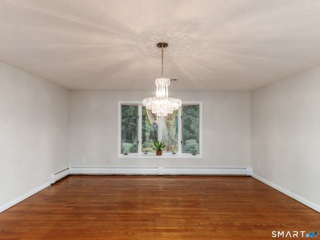 37 Salem Drive, Newington, CT 06111
