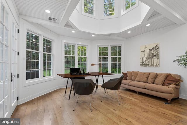 620 LAKE DR, Princeton, NJ 08540