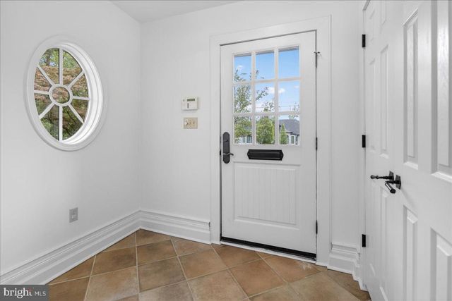 620 LAKE DR, Princeton, NJ 08540