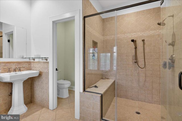 620 LAKE DR, Princeton, NJ 08540