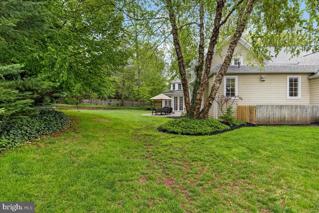 620 LAKE DR, Princeton, NJ 08540