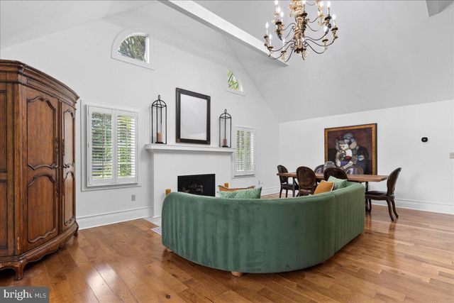 620 LAKE DR, Princeton, NJ 08540