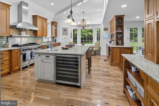 620 LAKE DR, Princeton, NJ 08540
