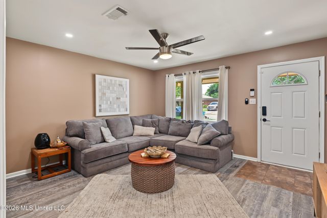 602 Temple Drive, Gulfport, MS 39503