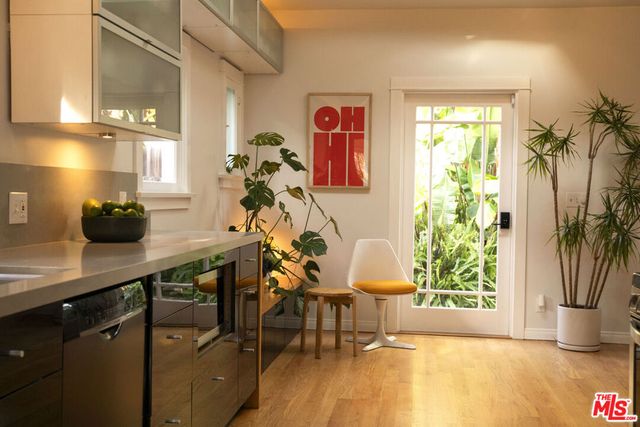 1510 Electric Avenue, Venice, CA 90291