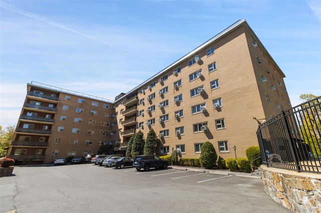 470 Halstead Avenue 6V, Harrison, NY 10528