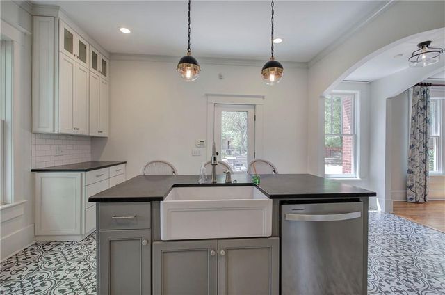 421 Boulevard Heights, Calhoun, GA 30701