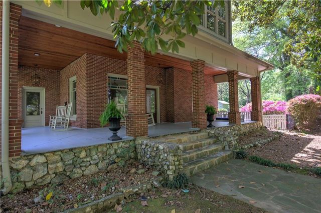 421 Boulevard Heights, Calhoun, GA 30701