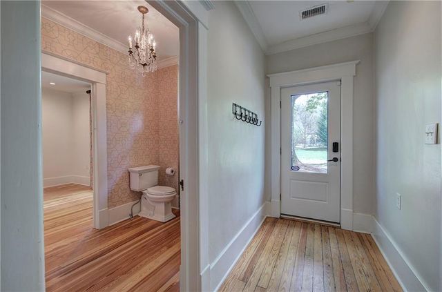 421 Boulevard Heights, Calhoun, GA 30701