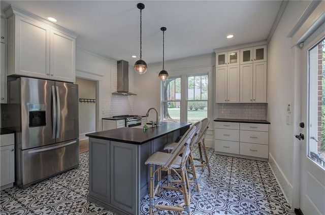 421 Boulevard Heights, Calhoun, GA 30701