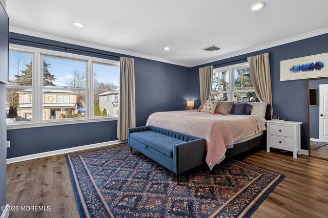 47 E Sedgwick Street, Monroe, NJ 08831