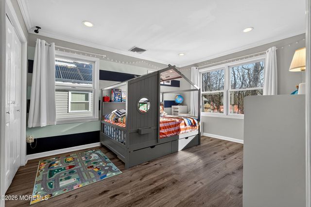 47 E Sedgwick Street, Monroe, NJ 08831