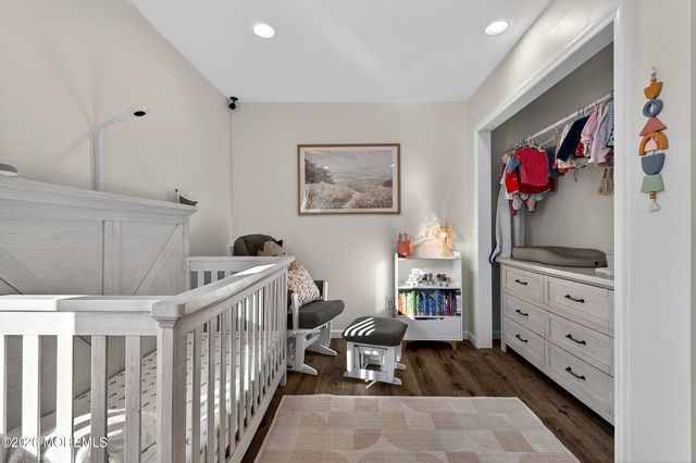 47 E Sedgwick Street, Monroe, NJ 08831