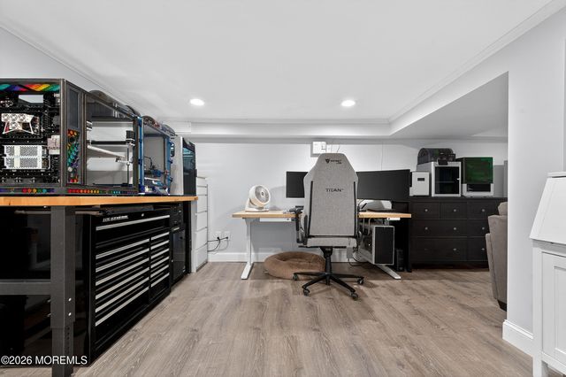 47 E Sedgwick Street, Monroe, NJ 08831