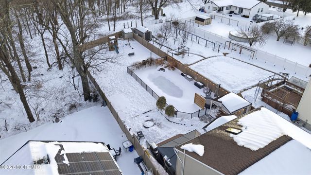 47 E Sedgwick Street, Monroe, NJ 08831