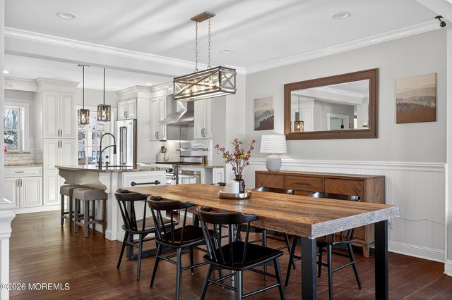 47 E Sedgwick Street, Monroe, NJ 08831