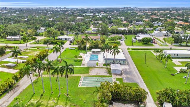 44 Dogwood WAY, Fort Myers, FL 33908
