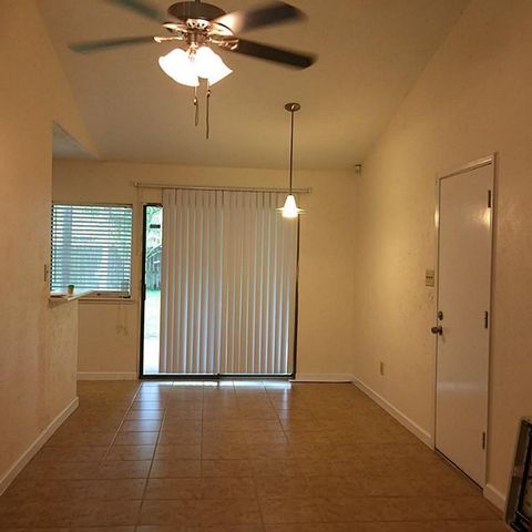 527 Jeff Davis Drive, Richmond, TX 77469