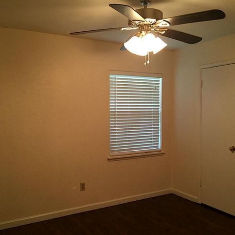 527 Jeff Davis Drive, Richmond, TX 77469