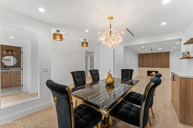 10960 Baton Rouge Avenue, Porter Ranch, CA 91326
