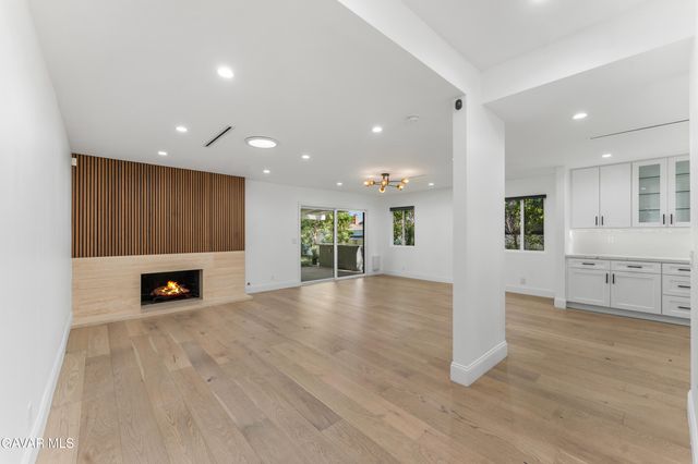 10960 Baton Rouge Avenue, Porter Ranch, CA 91326