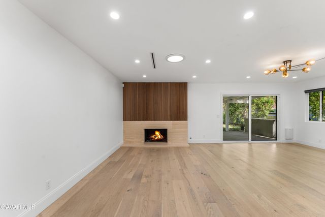 10960 Baton Rouge Avenue, Porter Ranch, CA 91326