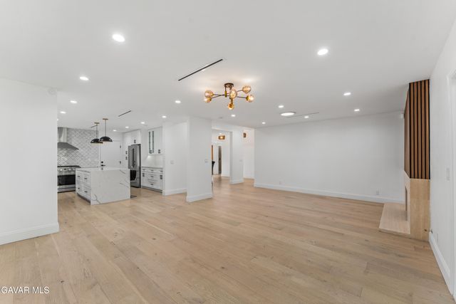 10960 Baton Rouge Avenue, Porter Ranch, CA 91326