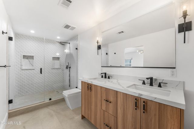 10960 Baton Rouge Avenue, Porter Ranch, CA 91326