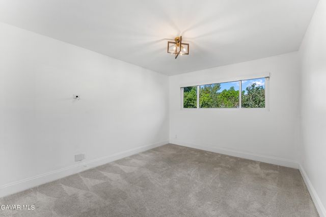 10960 Baton Rouge Avenue, Porter Ranch, CA 91326