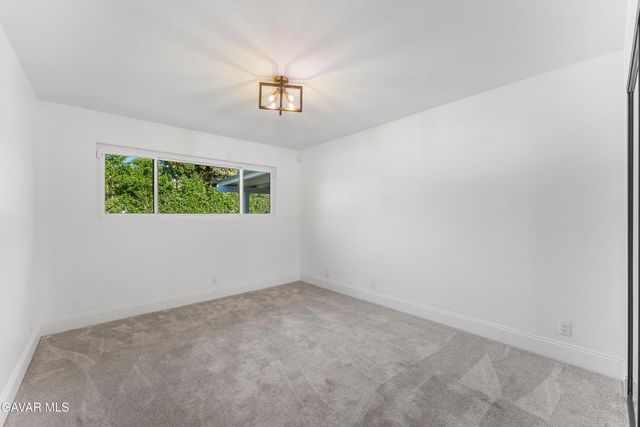 10960 Baton Rouge Avenue, Porter Ranch, CA 91326