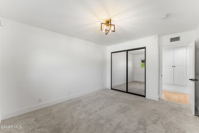 10960 Baton Rouge Avenue, Porter Ranch, CA 91326