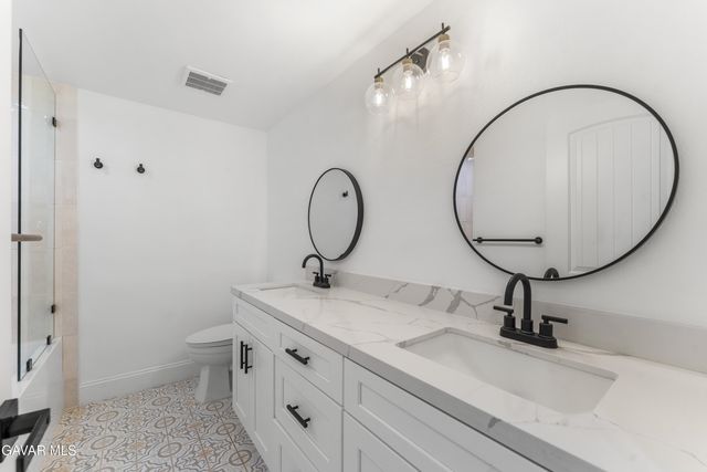 10960 Baton Rouge Avenue, Porter Ranch, CA 91326