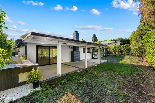 10960 Baton Rouge Avenue, Porter Ranch, CA 91326