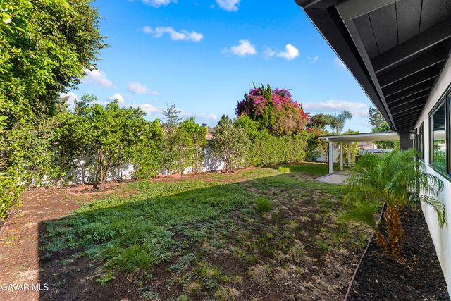 10960 Baton Rouge Avenue, Porter Ranch, CA 91326