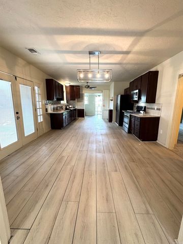 107 Archwood Street, Hot Springs, AR 71901