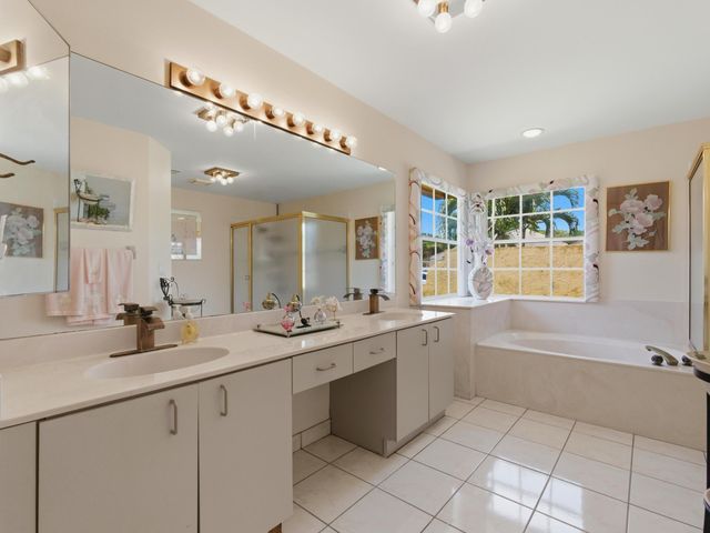 7180 Lockwood Road, Lake Worth, FL 33467