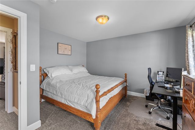 1706 Applejack Drive, Wapakoneta, OH 45895