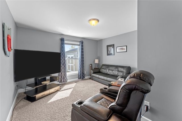 1706 Applejack Drive, Wapakoneta, OH 45895